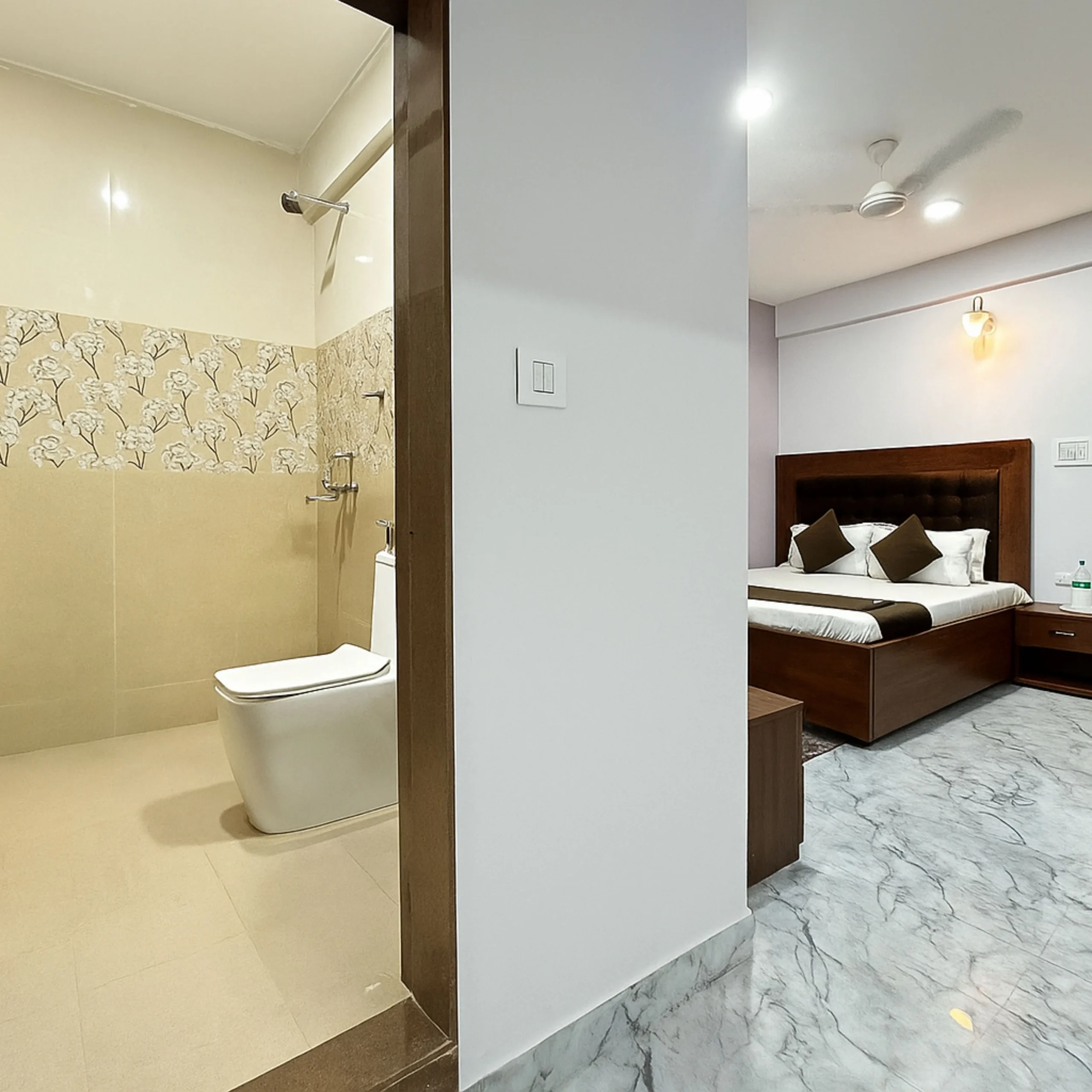 1 Bedroom Hall
